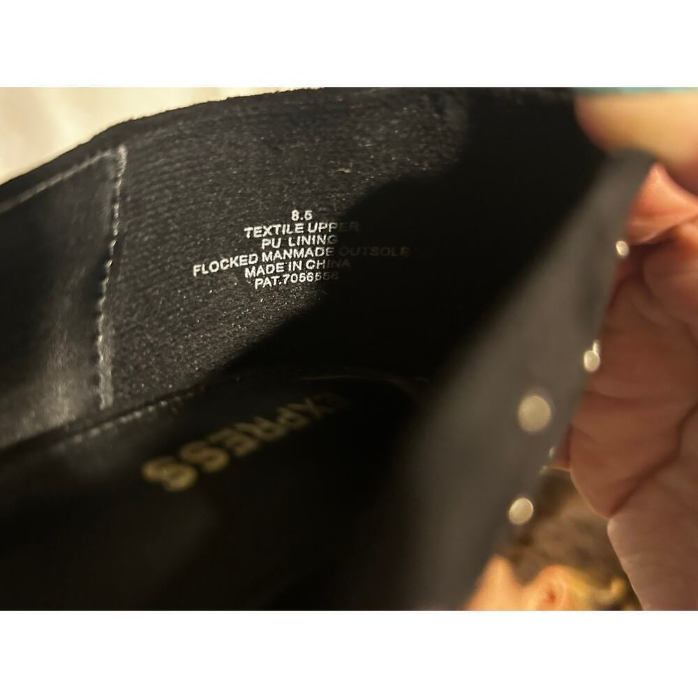 8.5 Express Rhinestone point toe heels - Picture 3 of 4